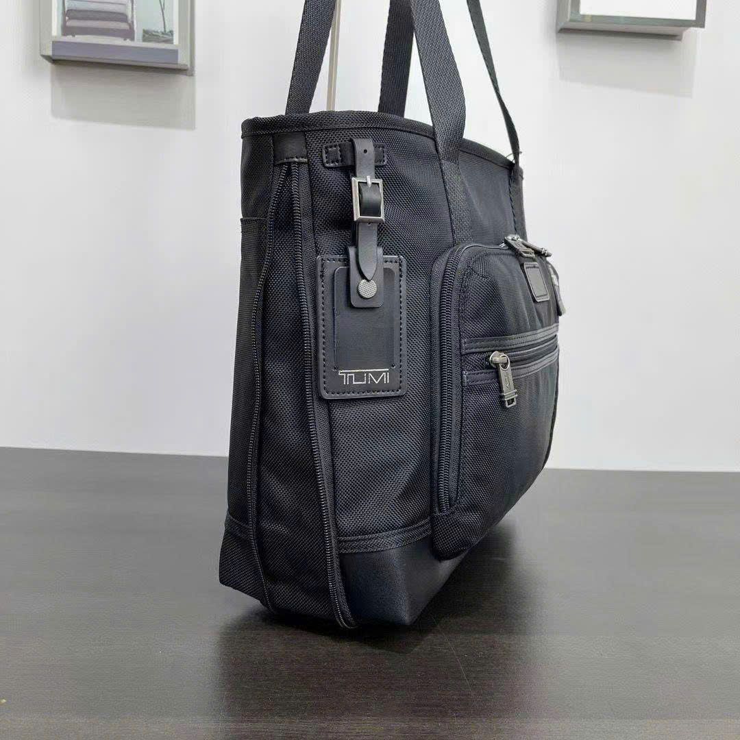 Balo TUMI Alpha Bravo Knight Sling Backpack 2223309 – Thiết kế đa năng, Chất liệu chống nước, Phù hợp công sở & du lịch