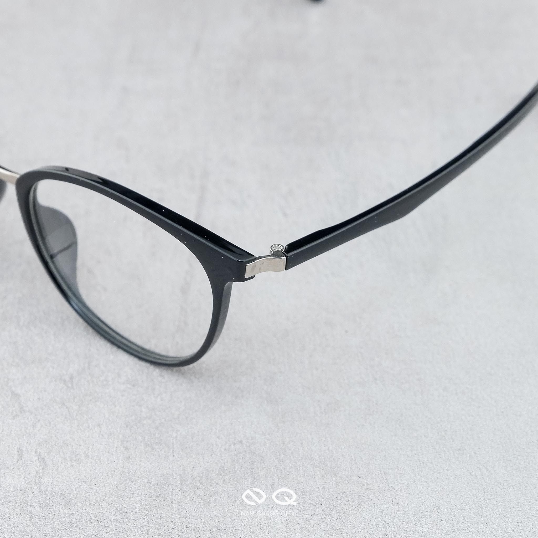 Gọng Mắt Mèo 8043