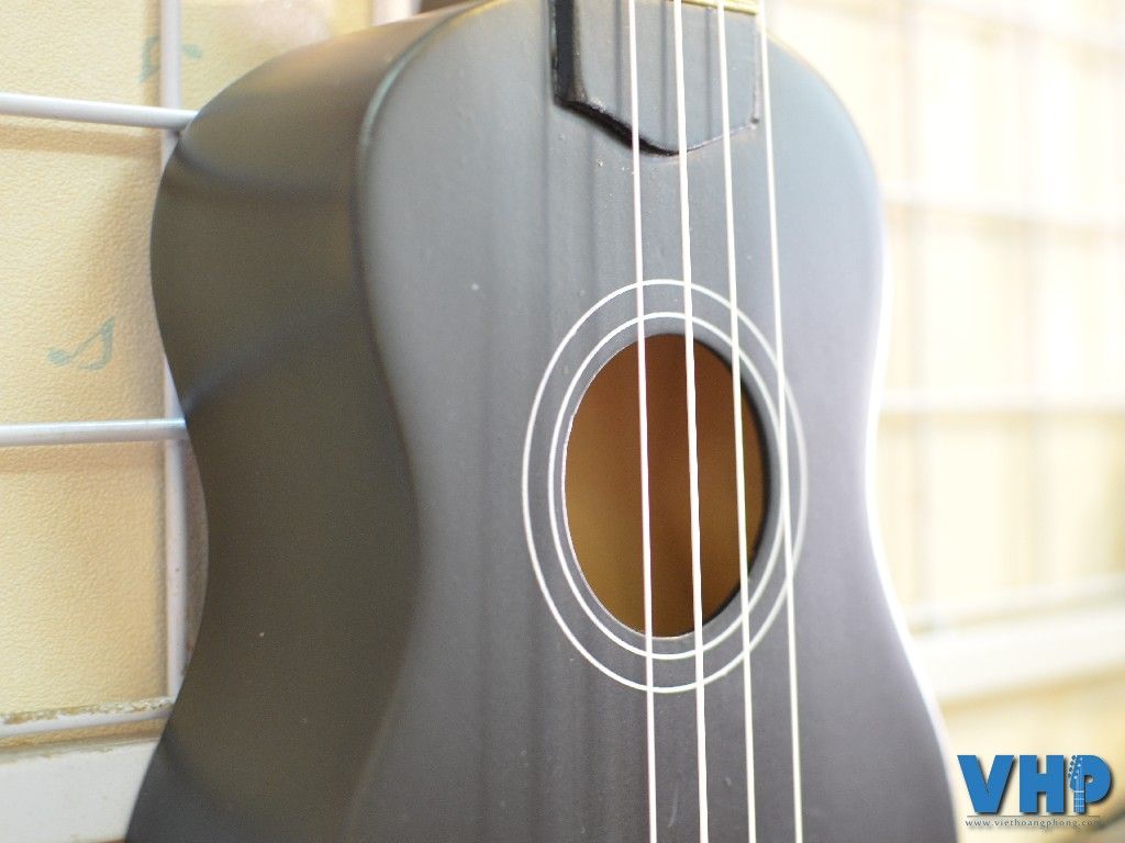 Đàn Ukulele Soprano Gỗ - Black