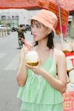 Áo cổ yếm kẻ sọc - Xanh lá - T0908