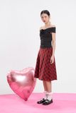 Áo trễ vai đính hoa - T0872