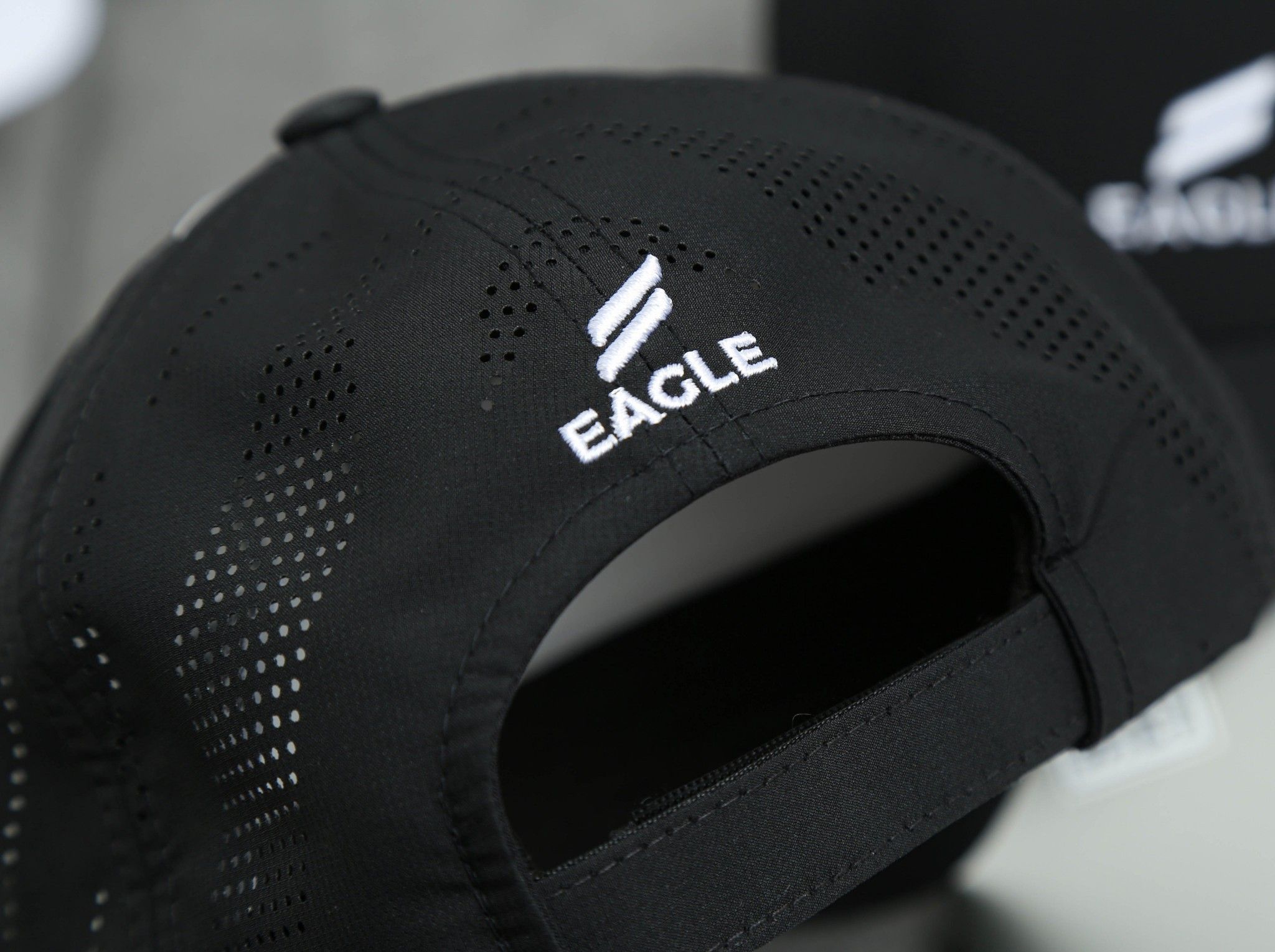 Nón lưỡi trai Eagle - Đen