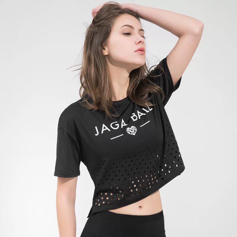 Áo tank top Jaga đục lỗ