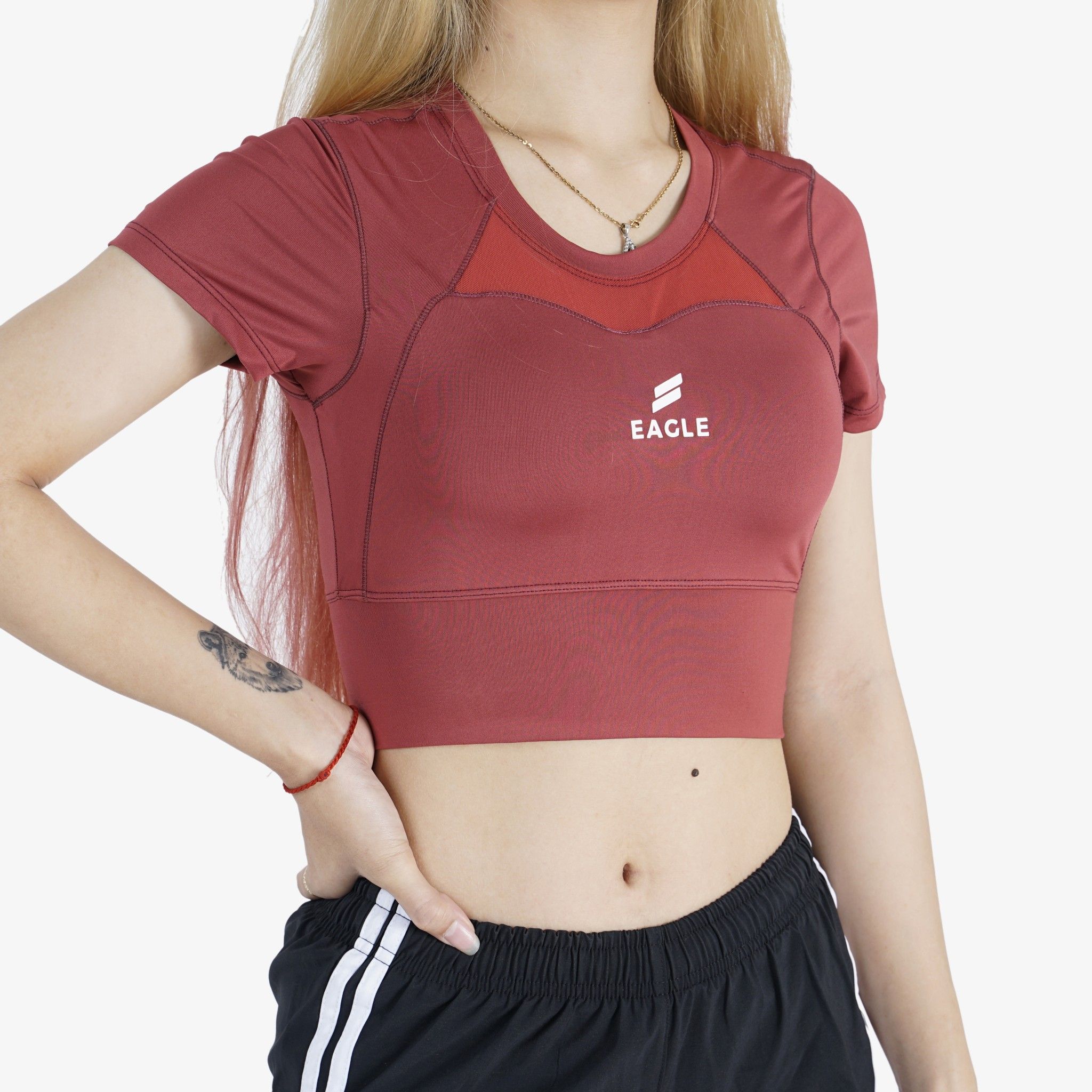 Áo croptop Eagle phối lưới ngực - Đỏ Đô