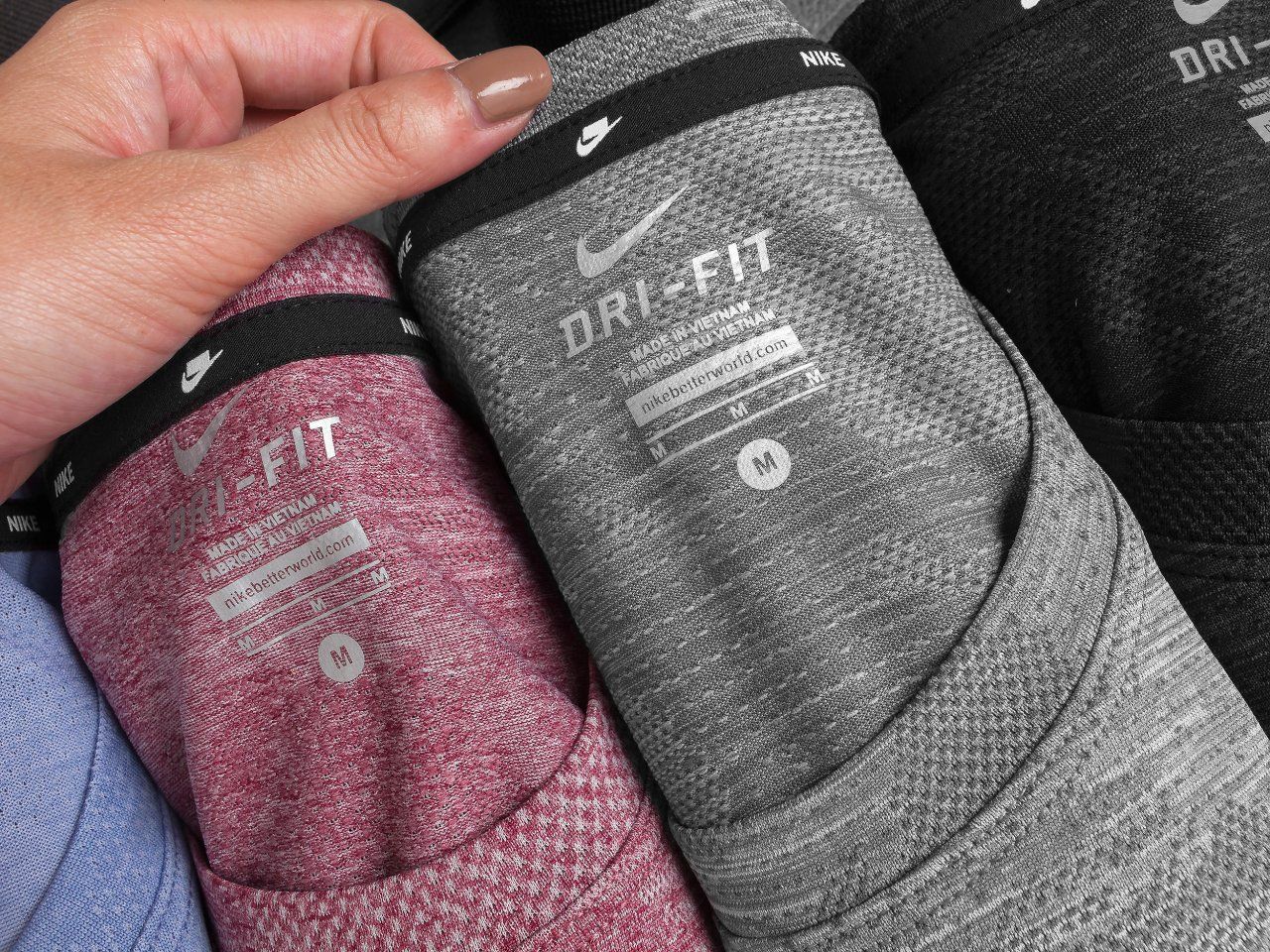 Áo nam nike rằn ri