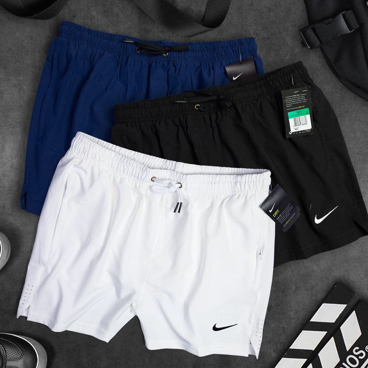 Quần short nike ngắn đục lỗ