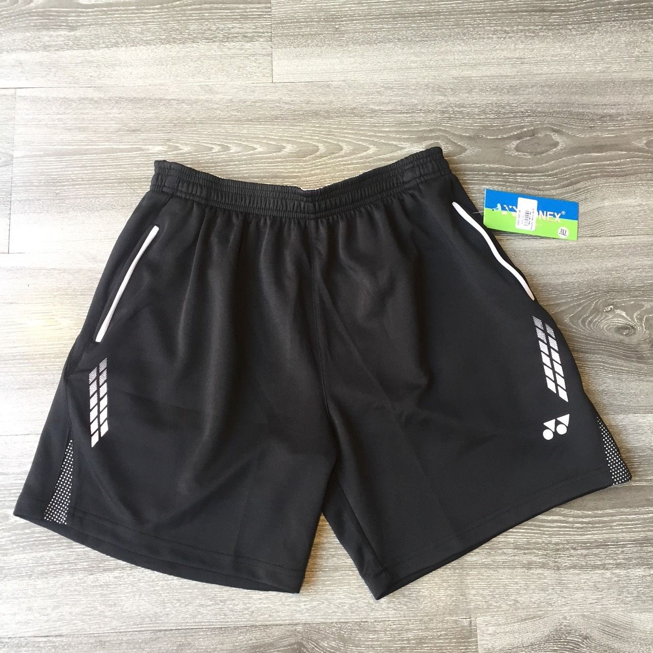 Quần Yonex running đen viền màu