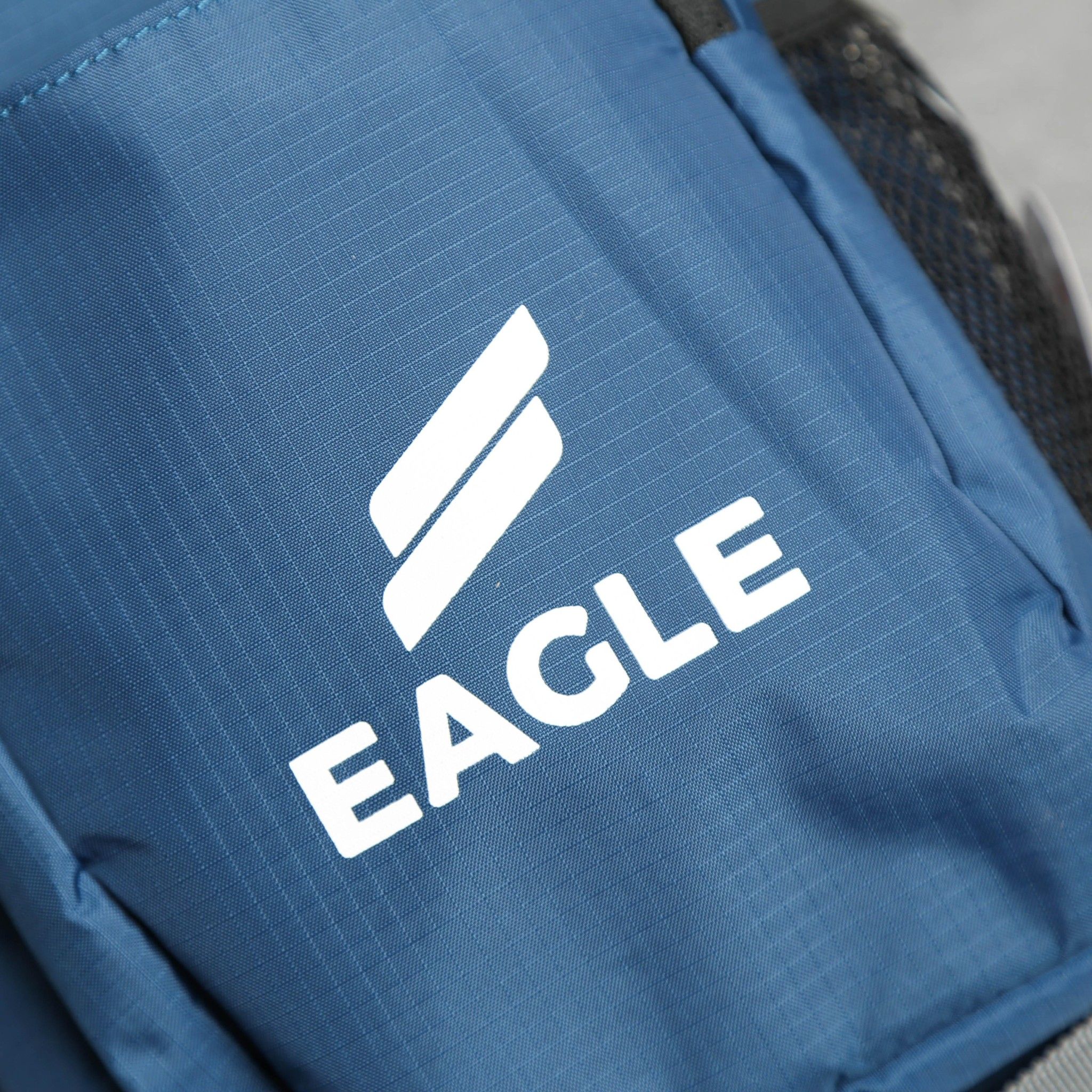 Túi đeo chéo Eagle túi hông