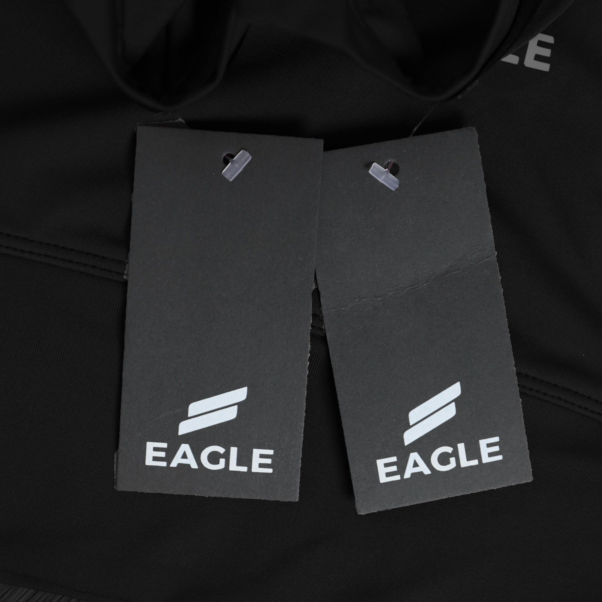 Áo croptop Eagle phối lưới ngực - Đen