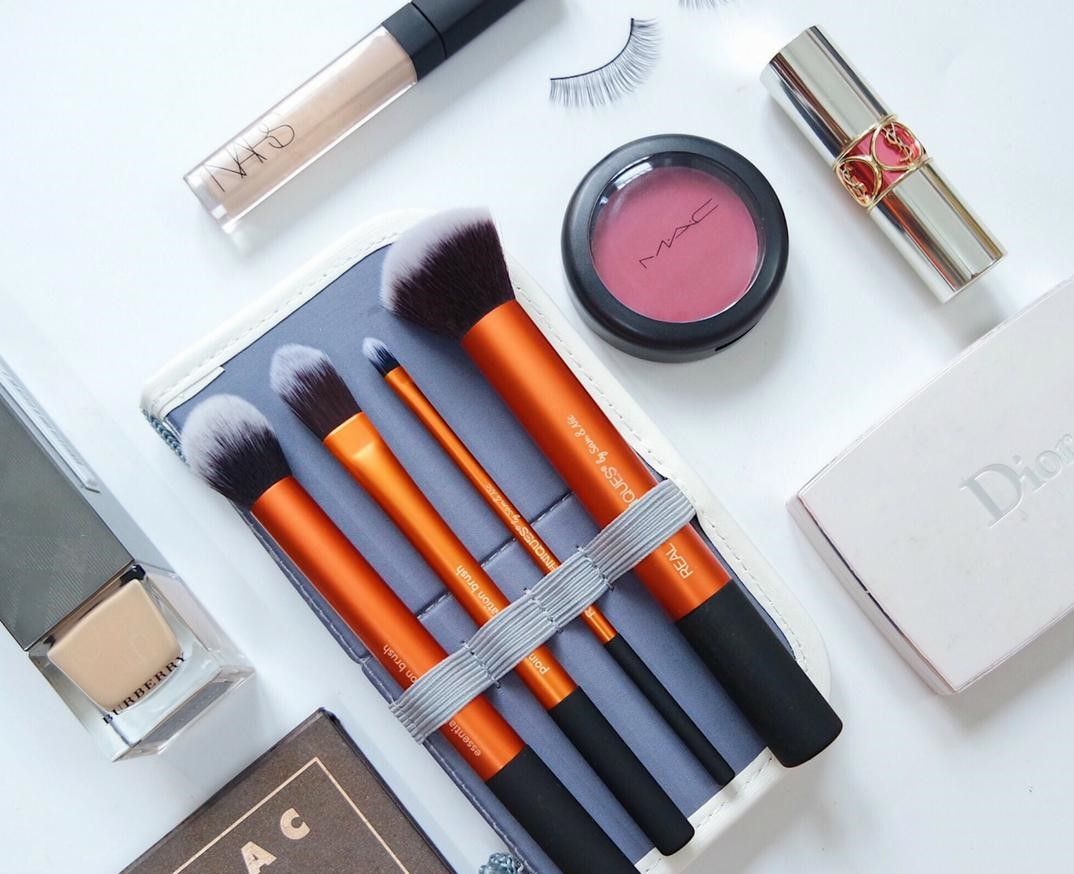 Bộ cọ cá nhân Real Techniques Core Collection