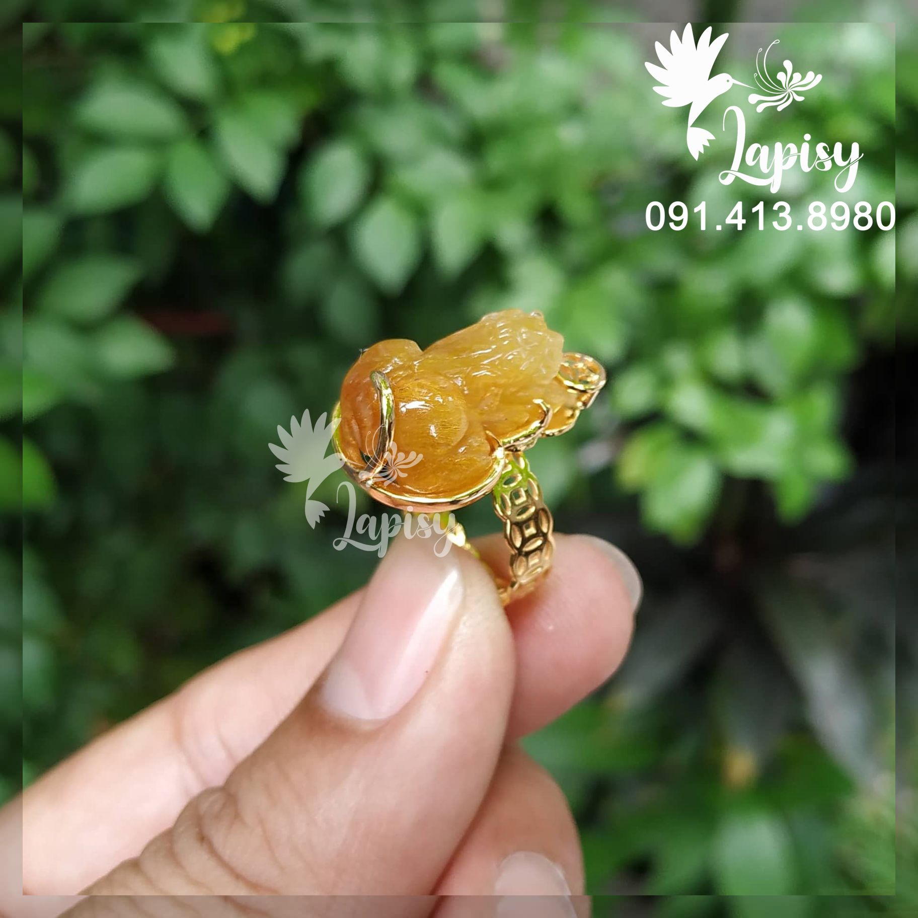 Nhẫn tỳ hưu thạch anh tóc vàng loại AAA