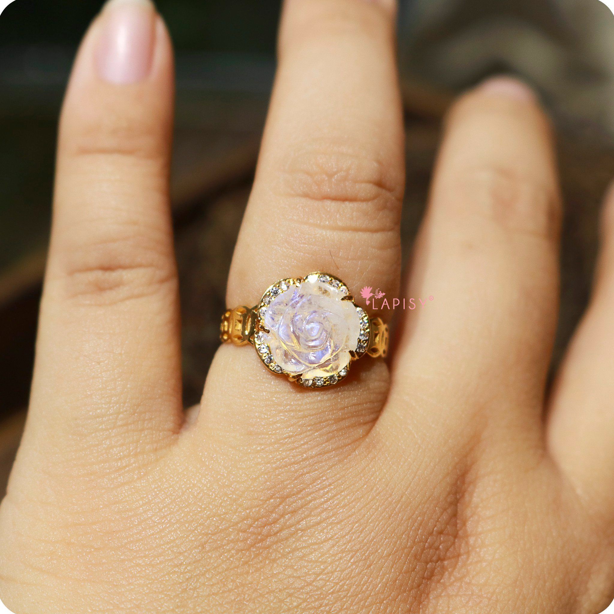 Full Moon - Nhẫn Hoa mẫu đơn đá Mặt trăng ( Moonstone )
