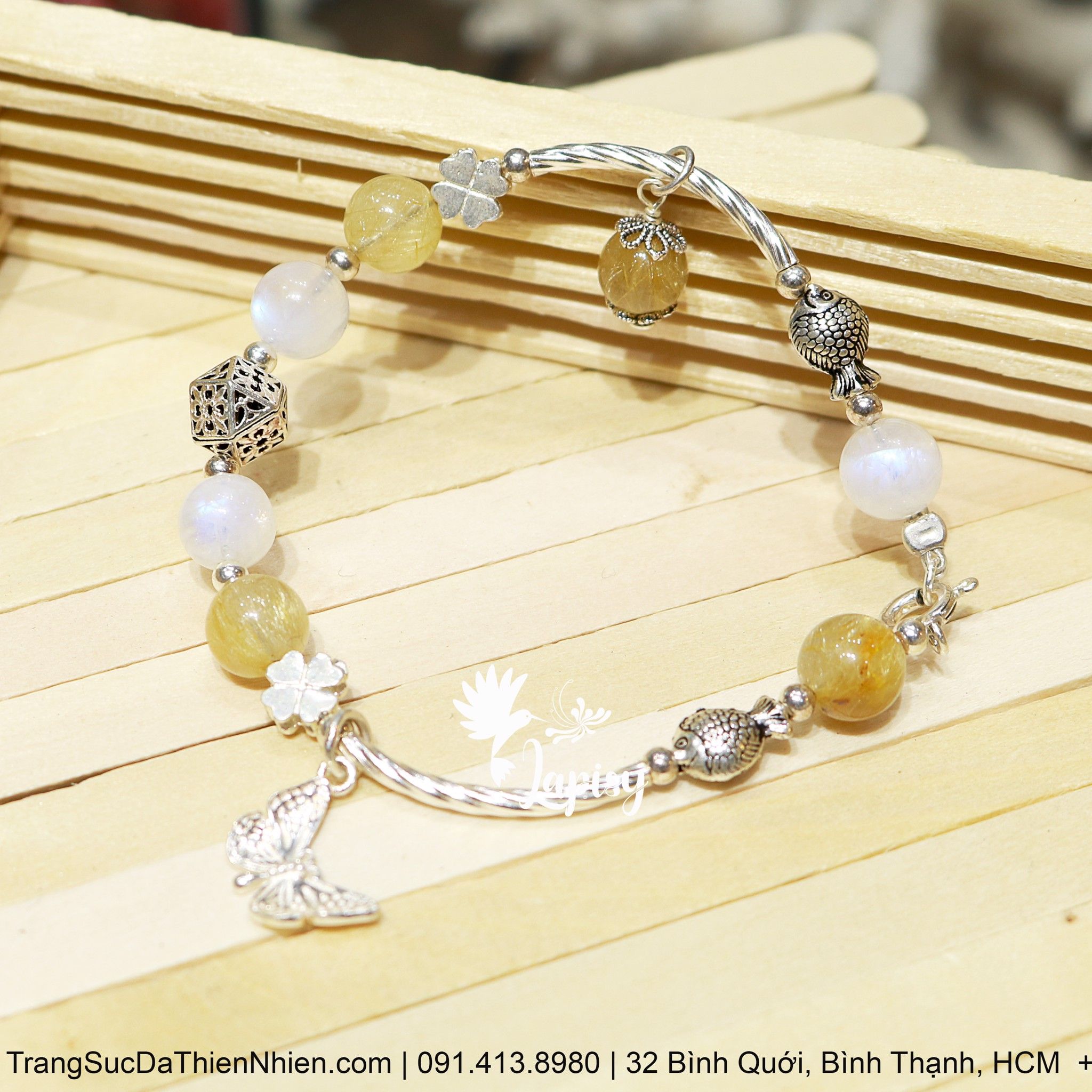 Orla - vòng tay thạch anh tóc vàng + charm bạc