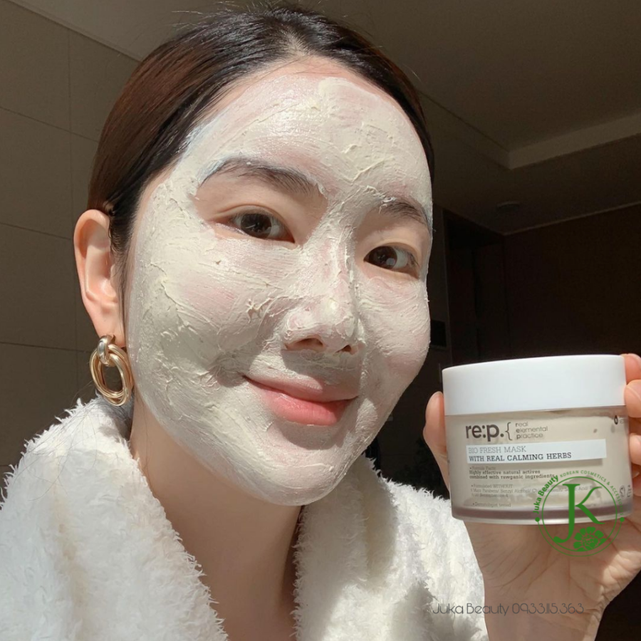 Mặt nạ đất sét chiết xuất hoa cúc thu nhỏ lỗ chân lông, giảm mụn đầu đen Re:p Bio Fresh Mask With Calimng Herbs 130g