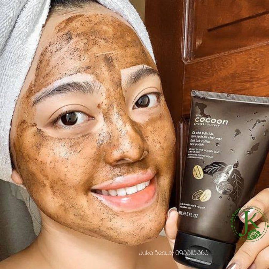 Tẩy tế bào chết sáng da chiết xuất cà phê Cocoon Dak Lak Coffee Face Polish 150ml
