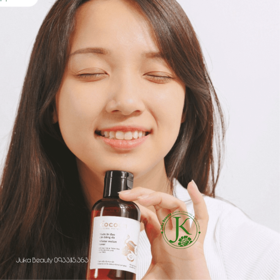 Nước tẩy trang sạch sâu, nhẹ dịu chiết xuất Bí Đao Cocoon Winter Melon Micellar Water