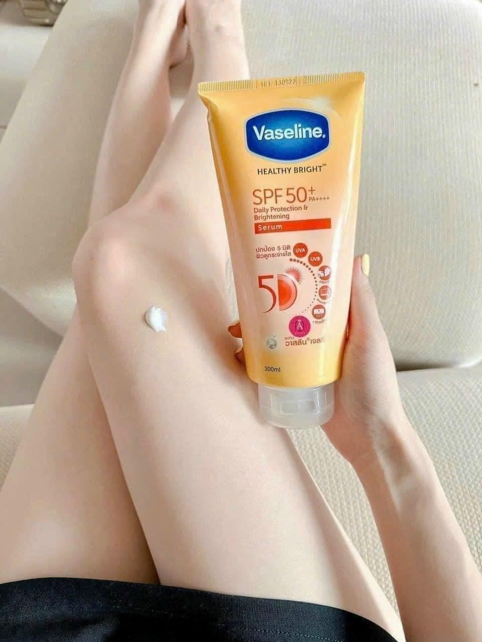 Sữa Dưỡng Thể Dạng Serum Chống Nắng và Nâng Tone Da Vaseline Daily Protection & Brightening Serum SPF50+ PA++++ 300ml