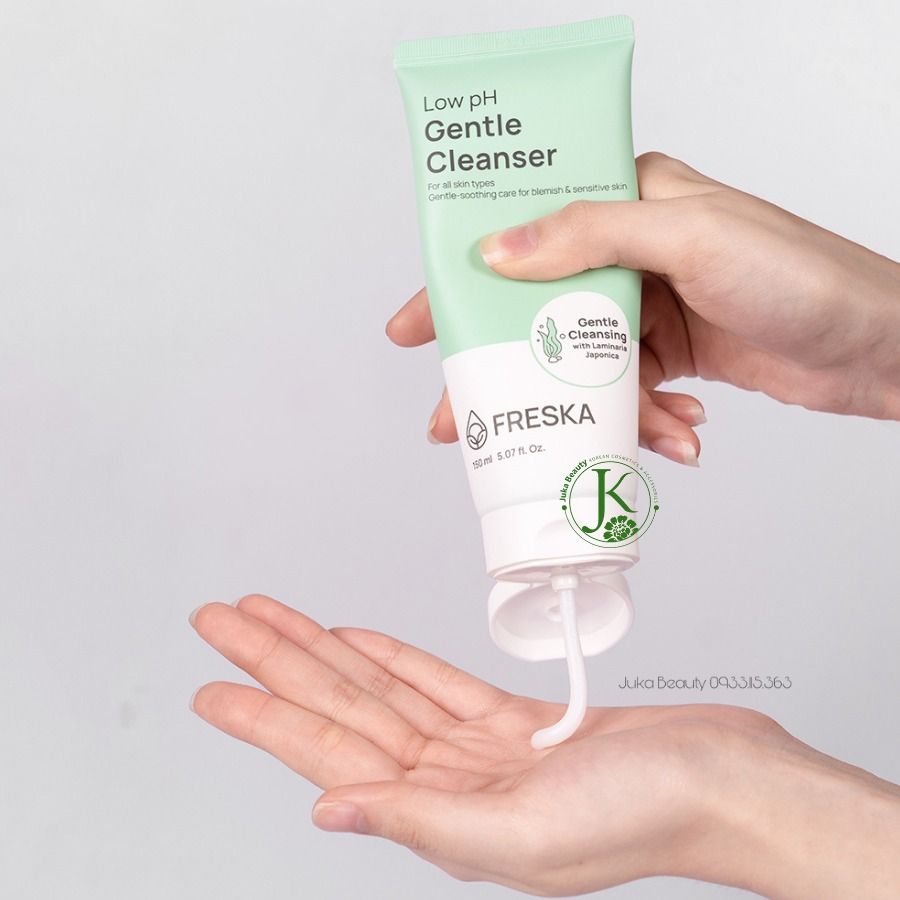 Sữa Rửa Mặt Sạch Sâu Dịu Nhẹ Freska Low PH Gentle Cleanser 150ml