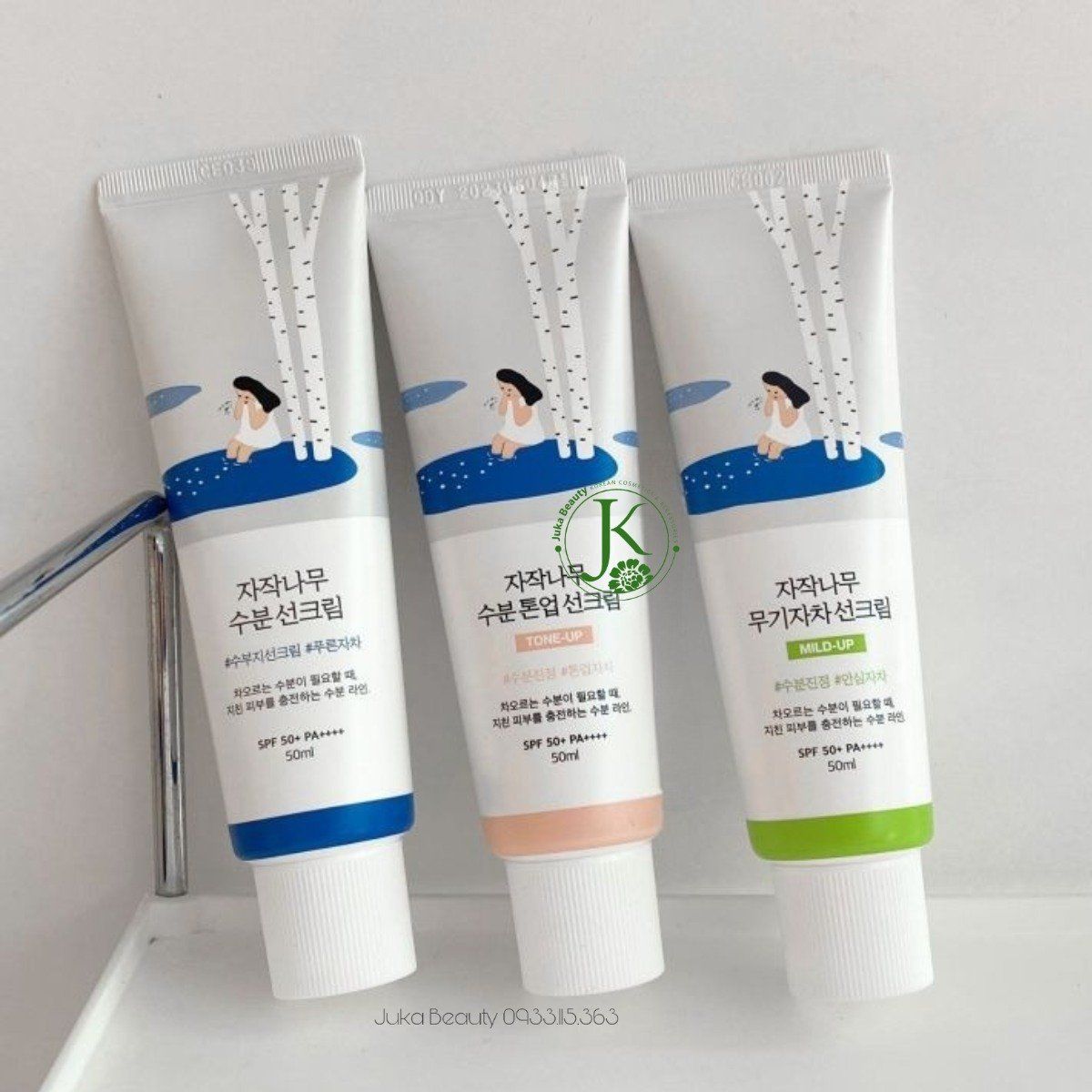 (HỒNG) Kem Chống Nắng Nâng Tone Round Lab Birch Juice Moisturizing Tone Up Sunscreen SPF50+ PA++++ 50ml