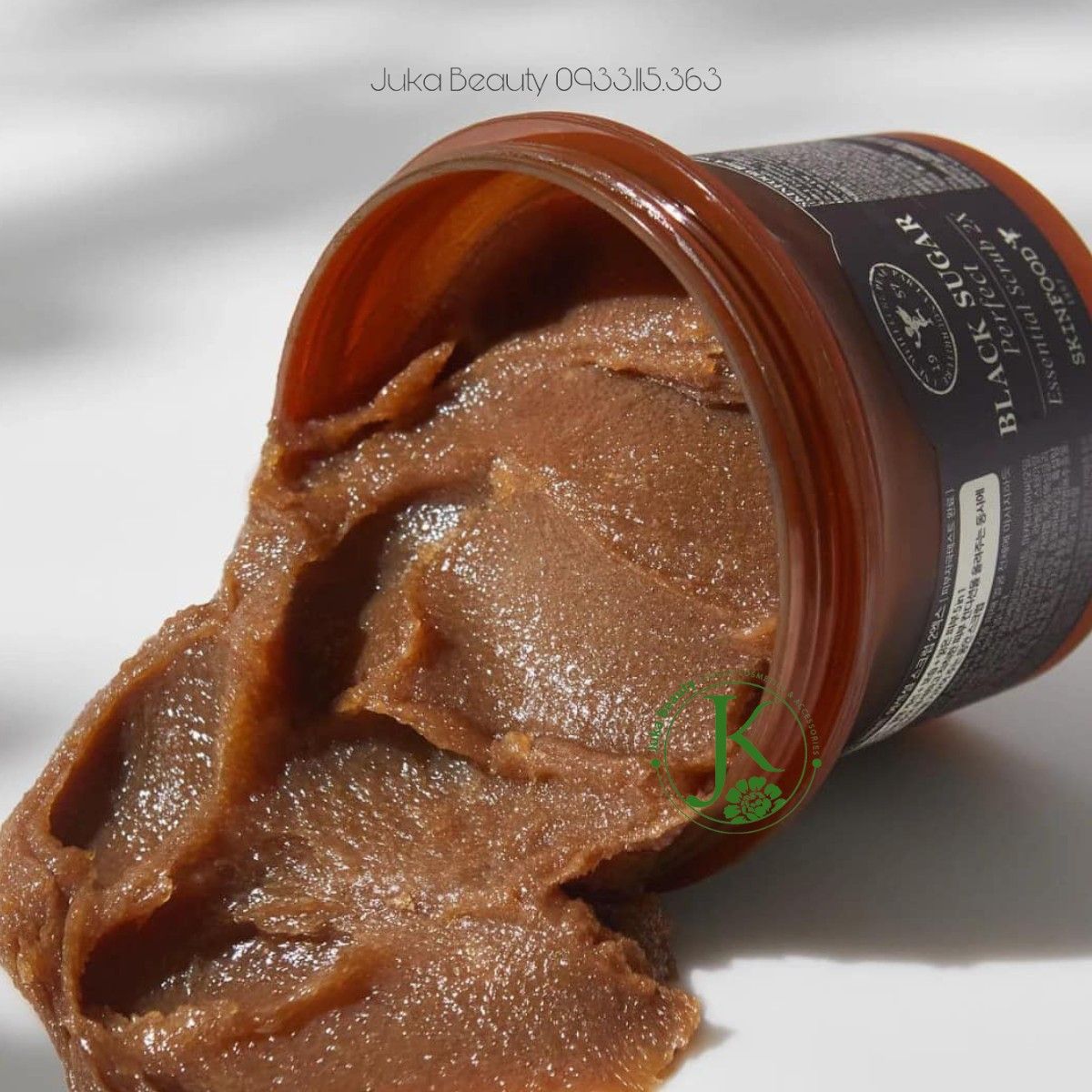 Tẩy Da Chết Đường Đen Skinfood Black Sugar Perfect Essential Scrub 2X 100g