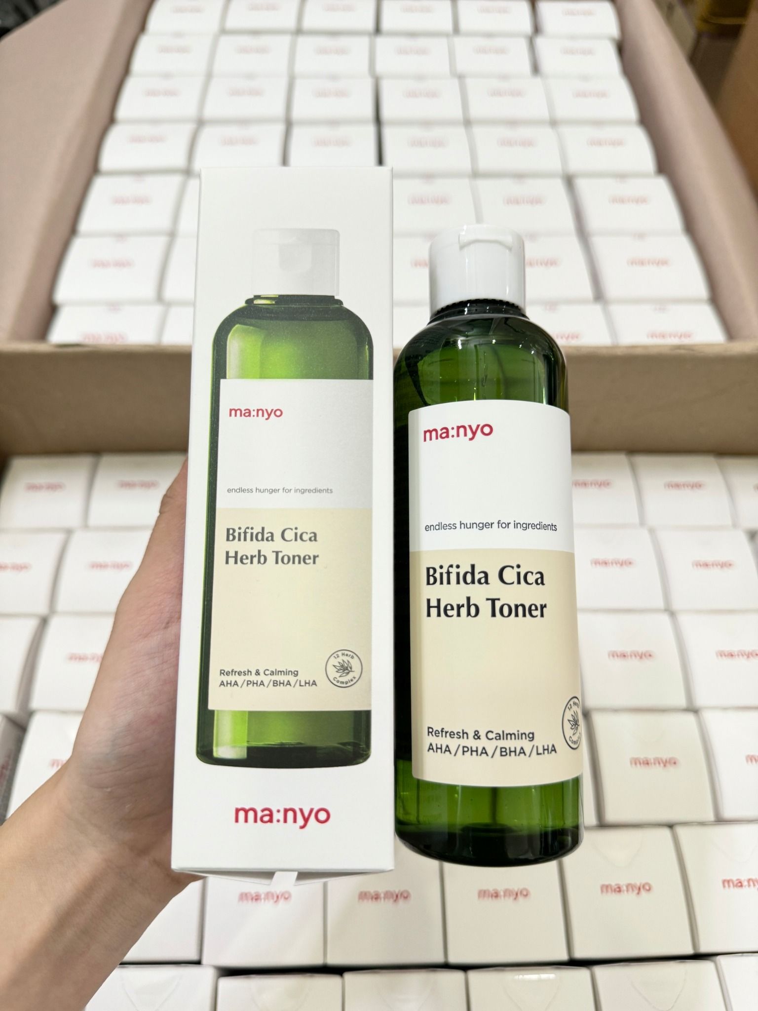 Nước Hoa Hồng Rau Má, Dịu Da Manyo Bifida Cica Herb Toner 210ml
