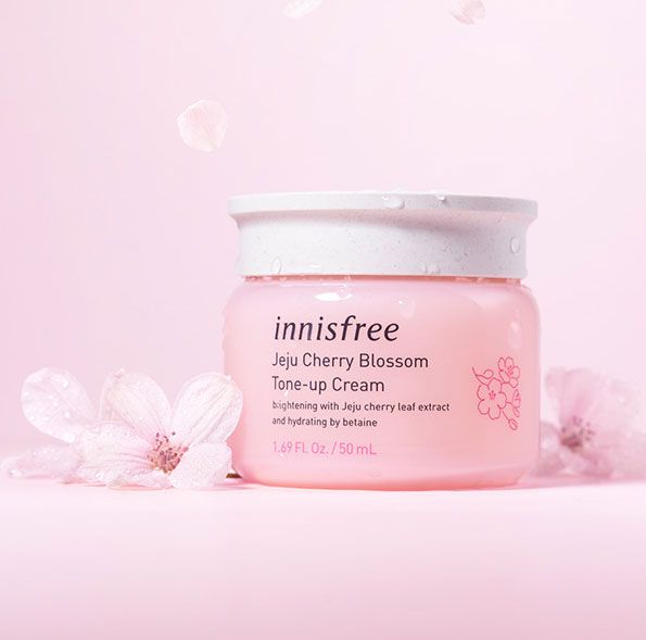  Kem dưỡng trắng da, nâng tone tức thì Innisfree Jeju Cherry Blossom Tone Up Cream 50ml 