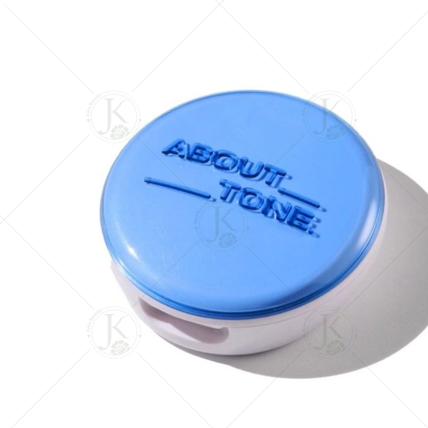 Phấn Phủ Nén Kiềm Dầu About Tone Air Fit Powder Pact 8g (Xanh)