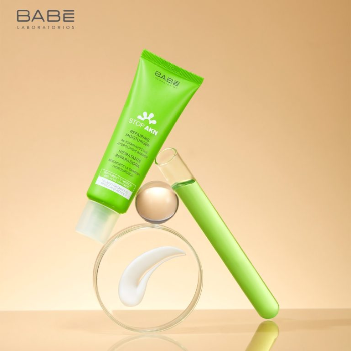 Kem Dưỡng Babe Phục Hồi Da Mụn Babe Stop AKN Repairing Moisturiser 50ml