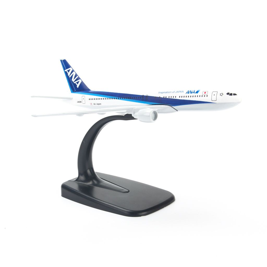 Mô hình máy bay tĩnh All Nippon Airways ANA Boeing B767 16cm Everfly giá rẻ