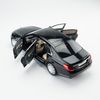 Mô hình xe Mercedes-Maybach S600 Black 1:18 Almost Real (14)