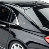 Mô hình xe Mercedes-Maybach S600 Black 1:18 Almost Real (8)