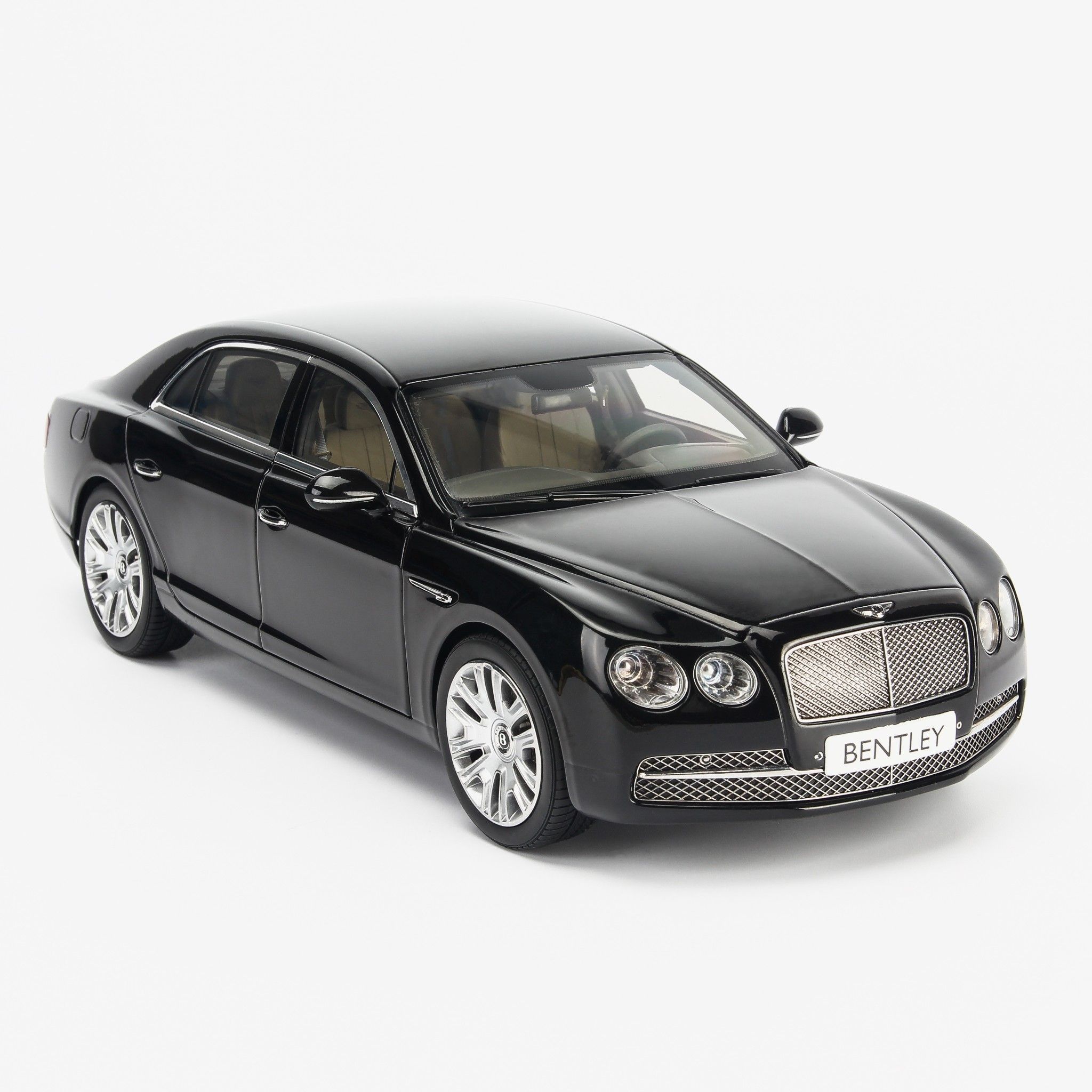 Mô hình xe Bentley Continental Flying Spur 2014 1:18 Kyosho Black