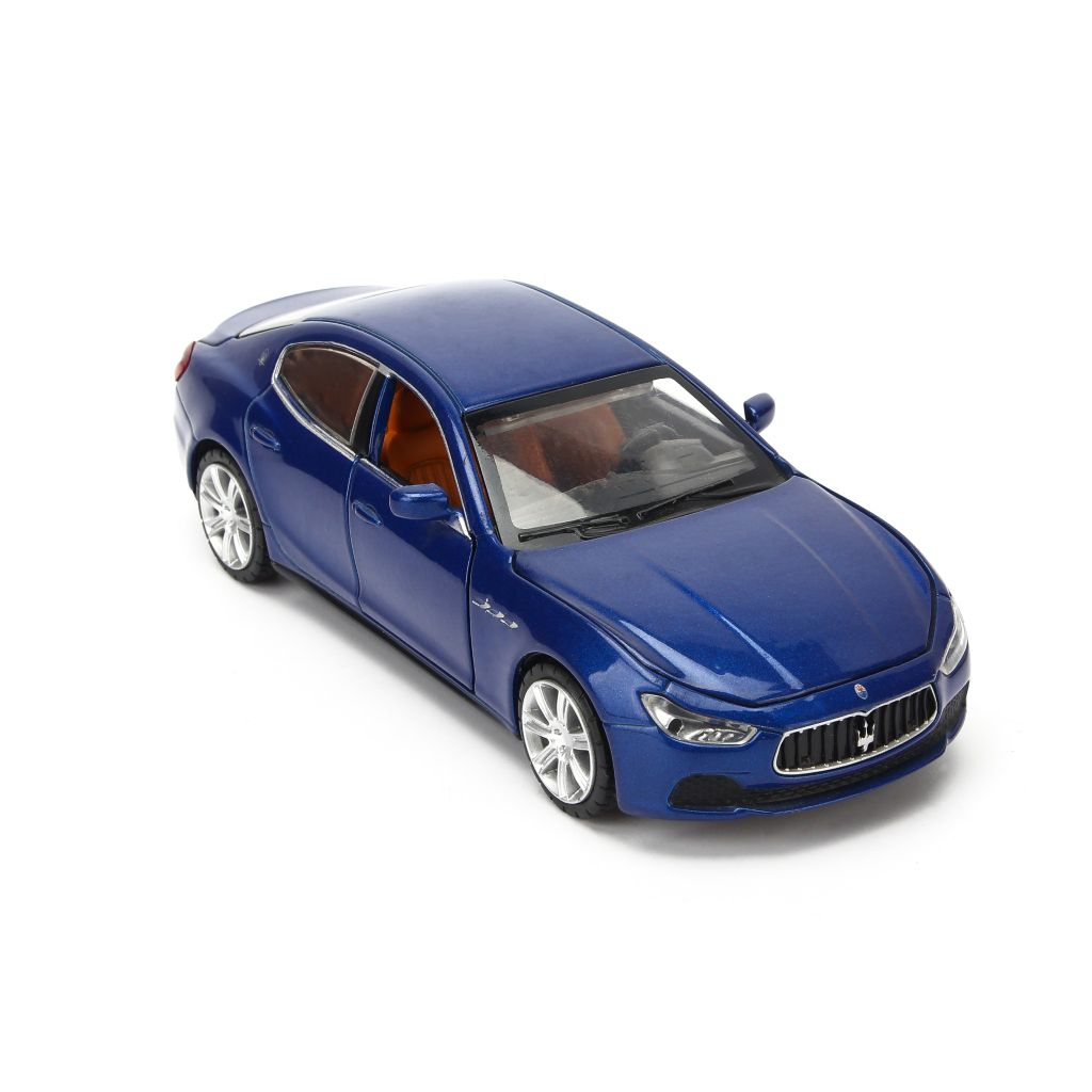 Mô hình xe Maserati Ghibli S Q4 Blue 1:32 UNI