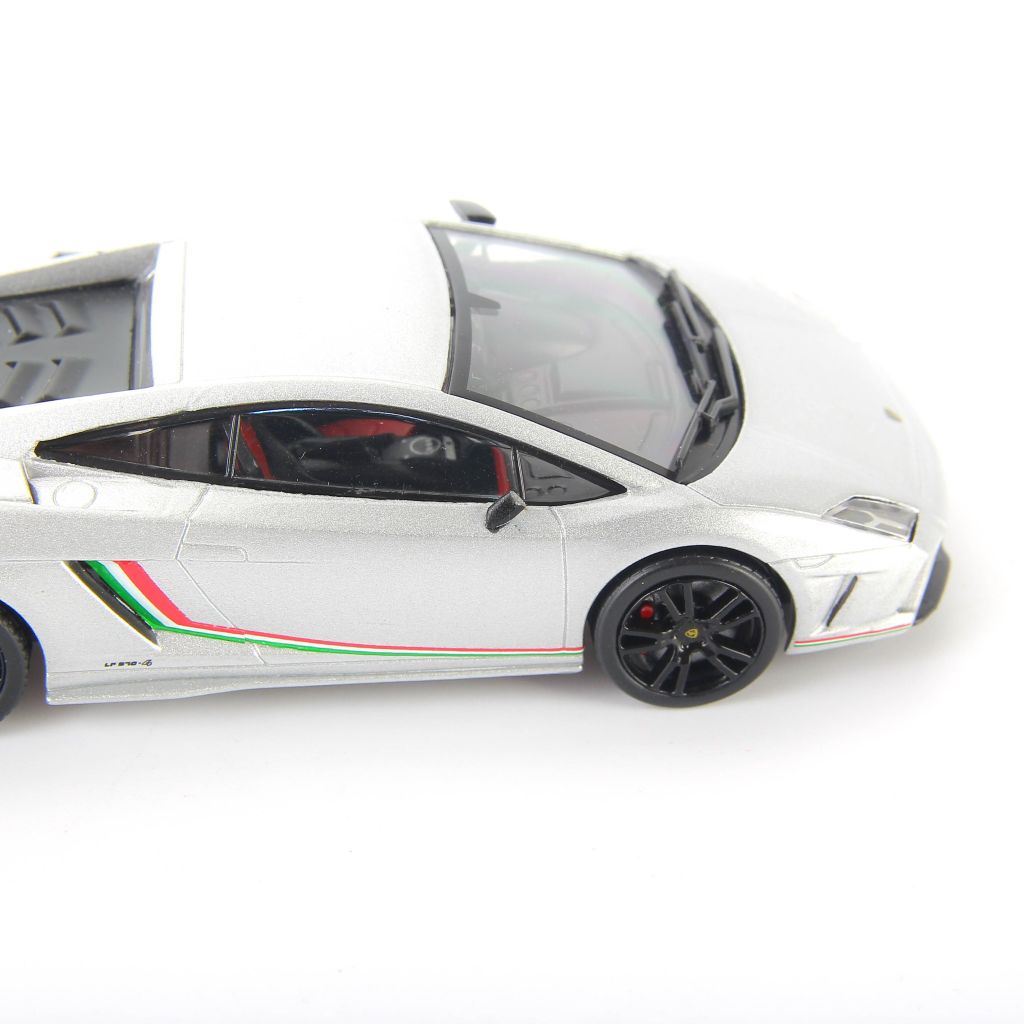 Mô hình xe ô tô Lamborghini (Xe lỗi)