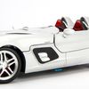 Mô hình xe Mercedes Benz SLR Stirling Moss Silver 1:24 UNI