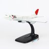 Mô hình máy bay tĩnh JAL Yokoso Japan Boeing B747 16cm Everfly giá rẻ (2)