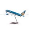 Mô hình máy bay Vietnam Airlines 47cm lắp ráp có đèn Everfly