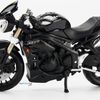 Mô hình xe mô tô Triumph Speed Triple 2011 1:18 Bburago (6)