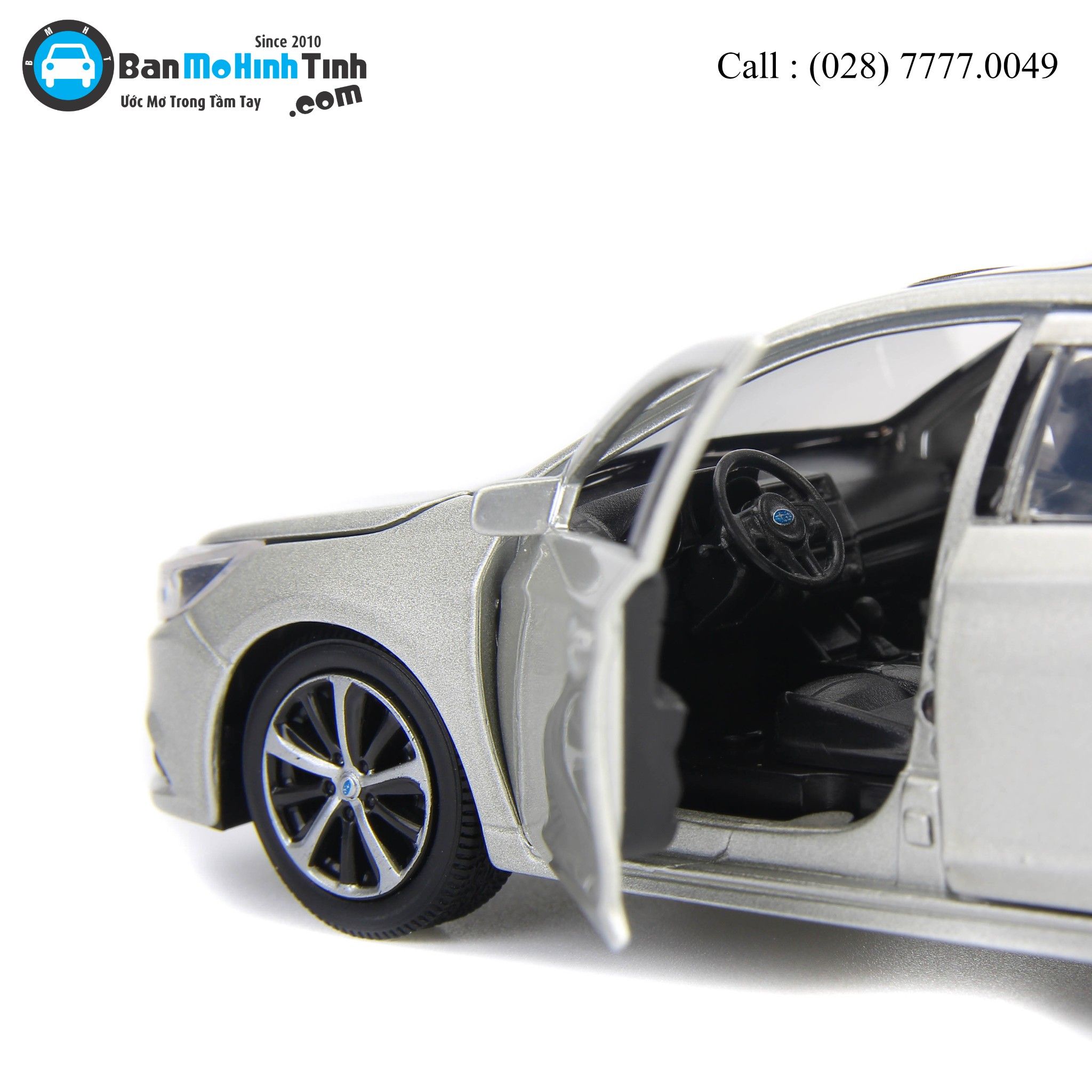 Mô hình xe Subaru Legacy Dark Silver 1:32 Jackiekim