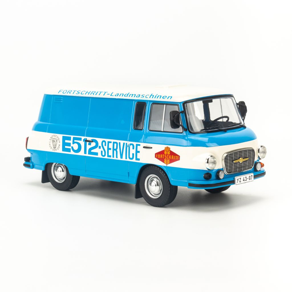 Mô hình xe Barkas B1000 1:18 MCG