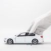 Mô hình xe BMW 335i 1:24 Welly White (5)