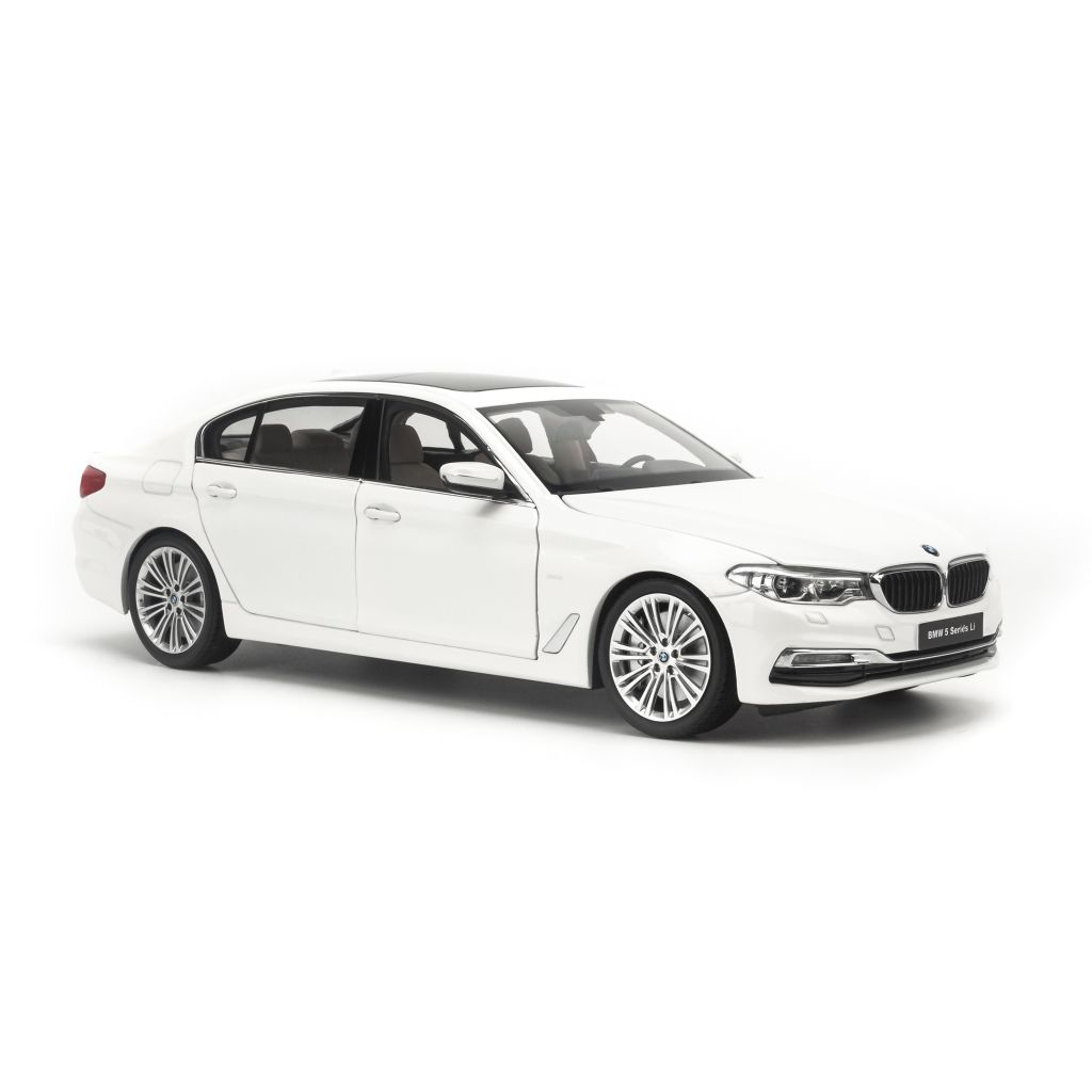 Mô hình xe BMW 540Li Extended Edition 1:18 Kyosho