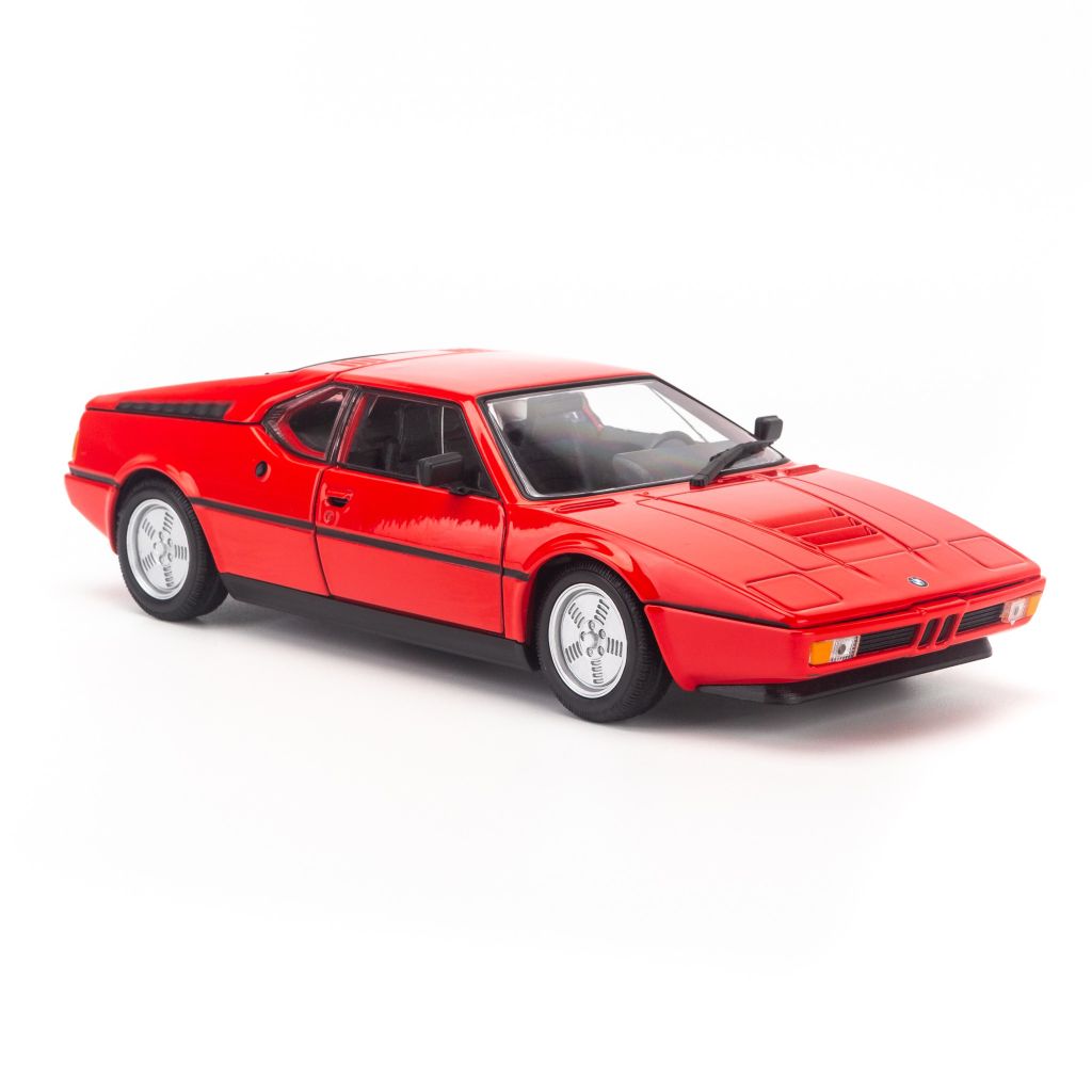 Mô hình xe cổ BMW M1 1:24 Welly Red