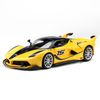 Mô hình xe Ferrari FXX K No.15 Yellow 1:18 Bburago (2)