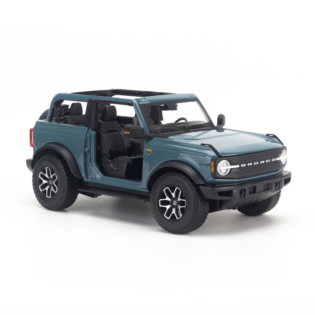 Mô hình xe Ford Bronco Badlands 2021 1:18 Maisto - 31457