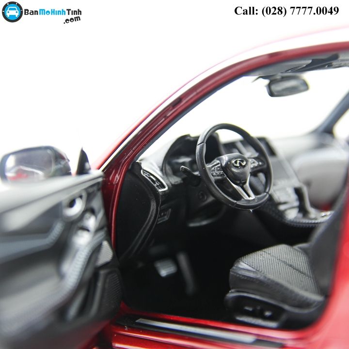 MÔ HÌNH INFINITI Q60 RED 1:18 DEALER