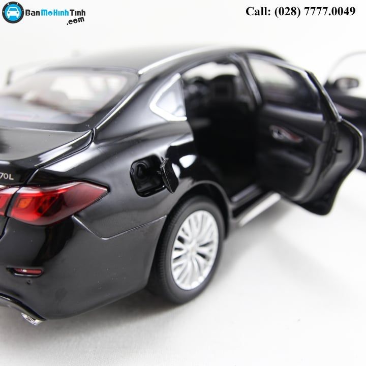 MÔ HÌNH INFINITI Q70L BLACK 1:18 DEALER