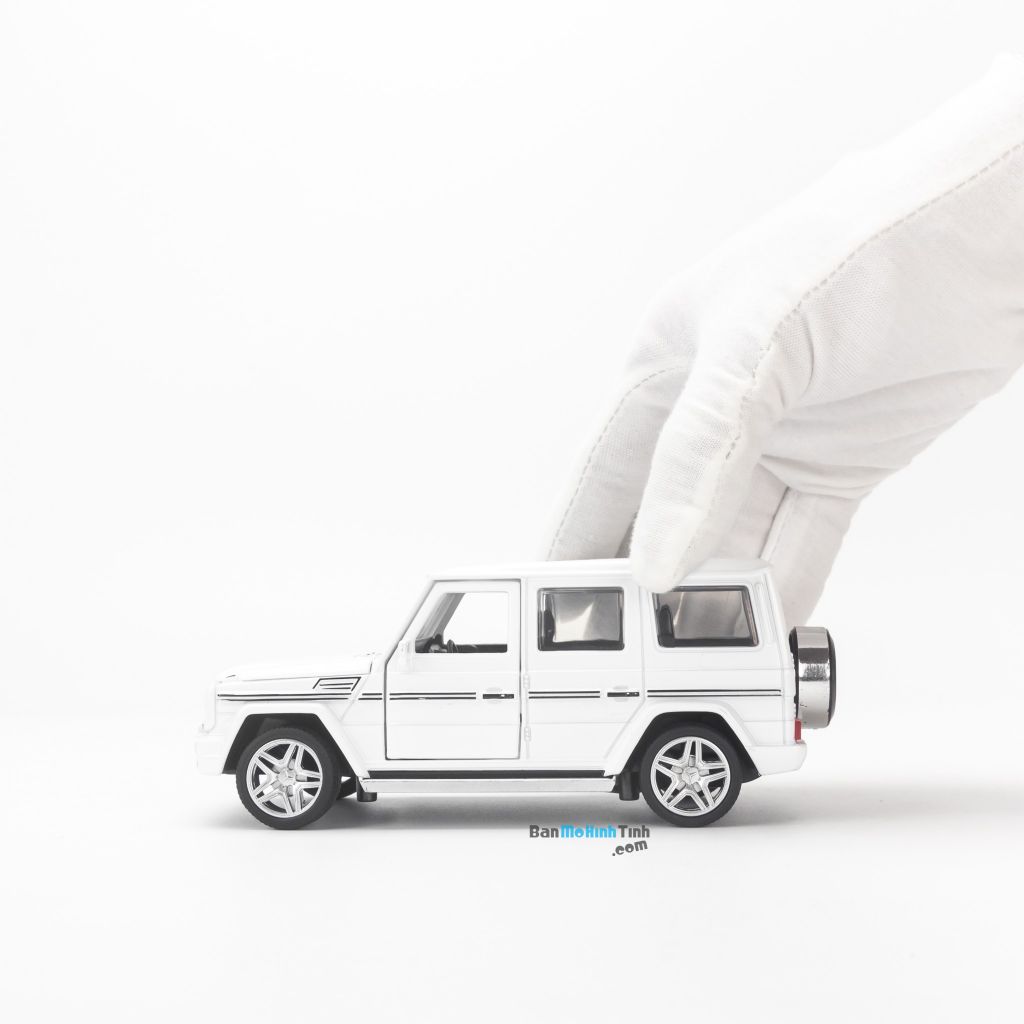 Mô hình xe Mercedes G65 AMG 1:32 Miniauto