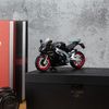 Mô hình xe mô tô Aprilia RSV4 RF 2017 1:12 Caipo