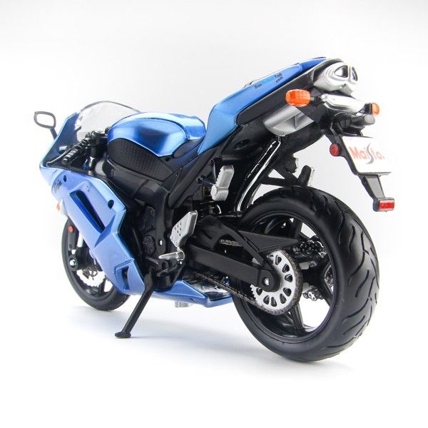 Mô hình xe mô tô Kawasaki Ninja ZX-6R 1:12 Maisto